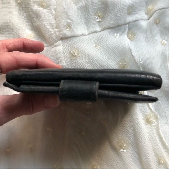 Authentic Chanel Black Leather Wallet - CLASSIC!  Super Soft Vintage EUC - Picture 6 of 15